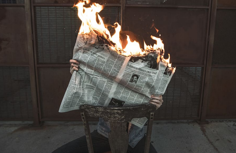 Það sem í daglegu tali er oft kallað falsfréttir (e. fake news) mætti í raun skilgreina sem upplýsingaóreiðu. Það sem í daglegu tali er oft kallað falsfréttir (e. fake news) mætti í raun skilgreina sem upplýsingaóreiðu.